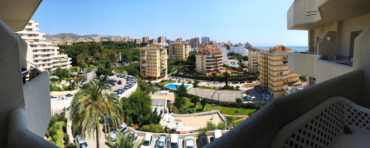 Benal Beach Suite, Parque Acuatico Y Vistas Al Mar Benalmádena Exterior foto