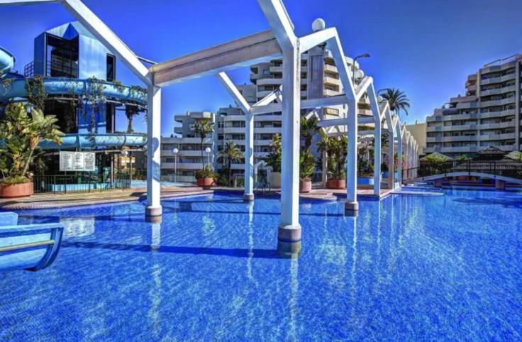 Benal Beach Suite, Parque Acuatico Y Vistas Al Mar Benalmádena Exterior foto
