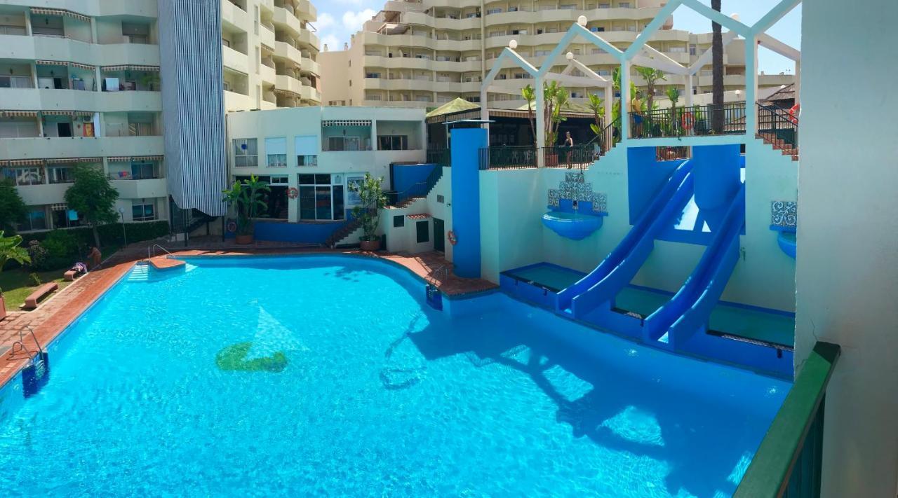Benal Beach Suite, Parque Acuatico Y Vistas Al Mar Benalmádena Exterior foto