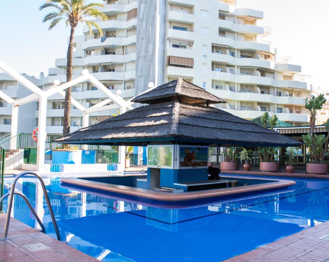 Benal Beach Suite, Parque Acuatico Y Vistas Al Mar Benalmádena Exterior foto