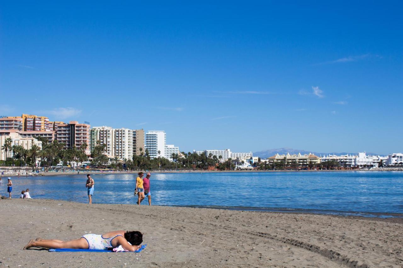 Benal Beach Suite, Parque Acuatico Y Vistas Al Mar Benalmádena Exterior foto