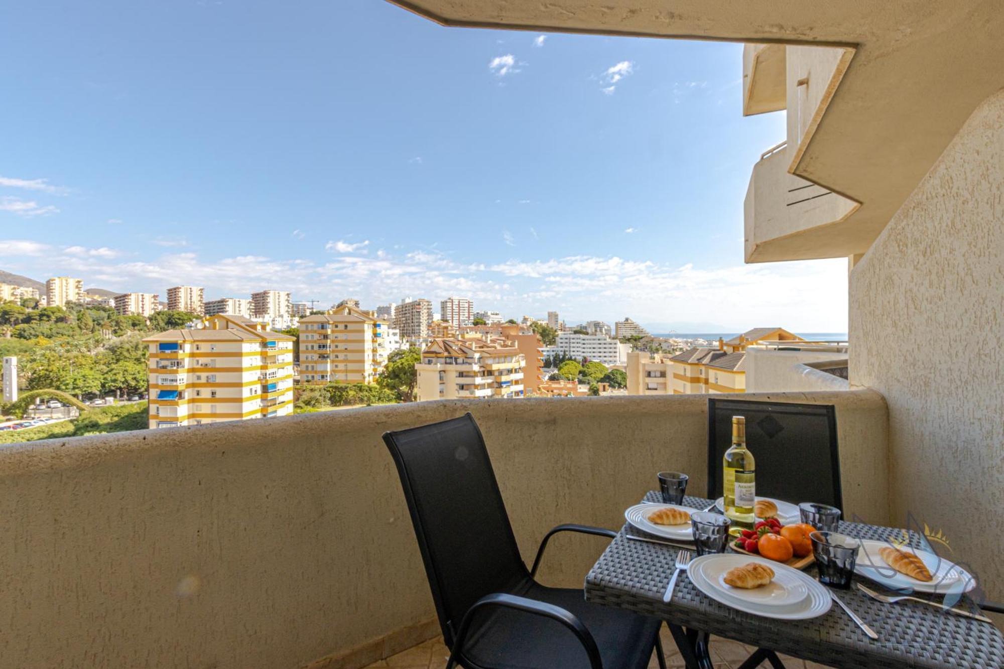 Benal Beach Suite, Parque Acuatico Y Vistas Al Mar Benalmádena Exterior foto